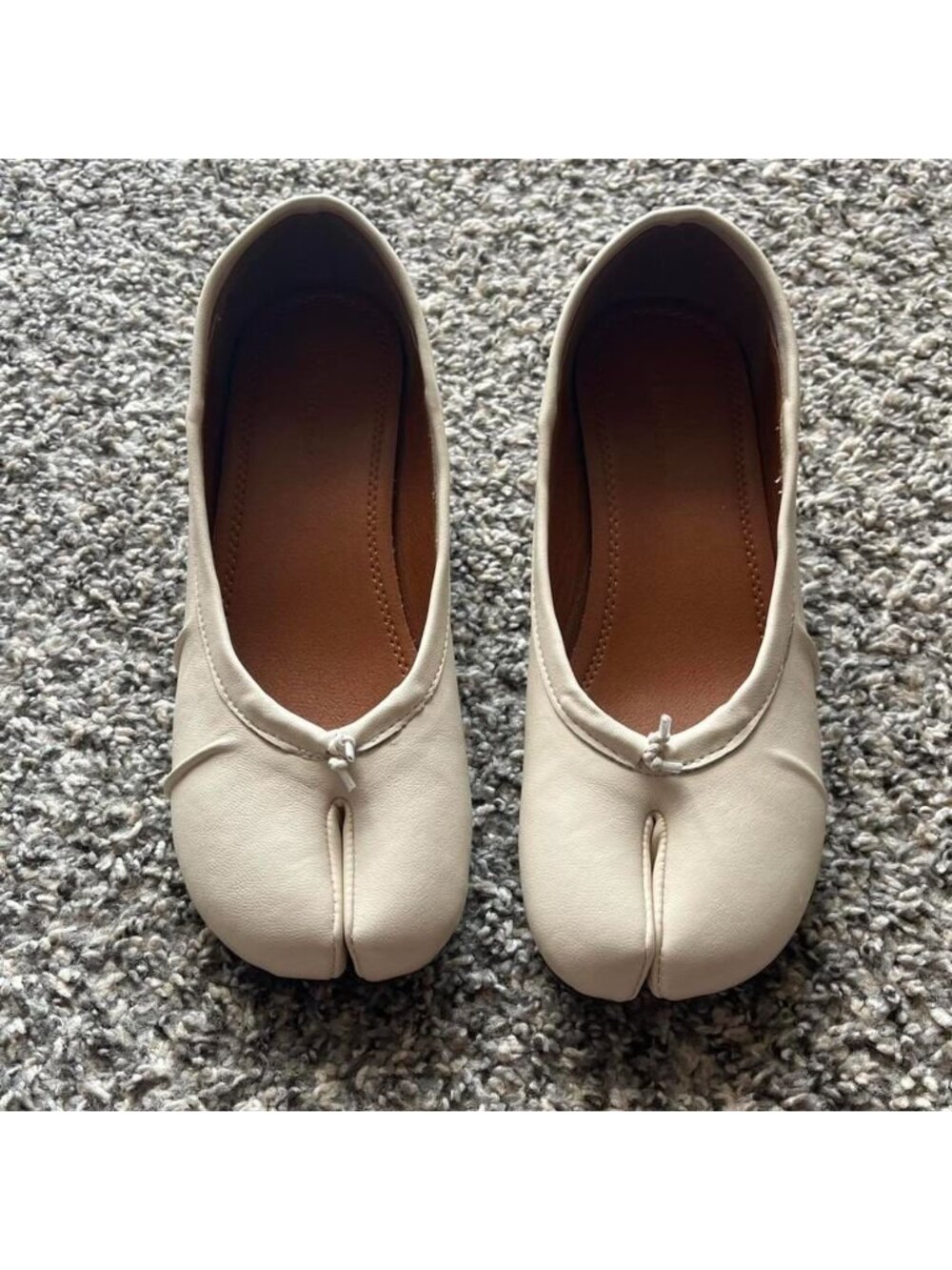 La‎ Mode Cream and Tan Tabi Ballet Flats Block Heels Size 7 Kawaii JFashion